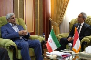 دیدار دکتر محمد فرهادی، وزیر علوم، تحقیقات و فناوری با دکتر لوئیان سفیر اندونزی در ایران